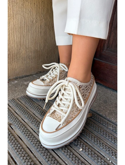 Dámské Tenisky Na Masivní Platformě S.Barski BF51-101 Béžové Dámské Tenisky Na Masivní Platformě S.Barski BF51-101 Béžové