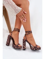 Dámské sandály na podpatku s páskem model 21696044 - Boto