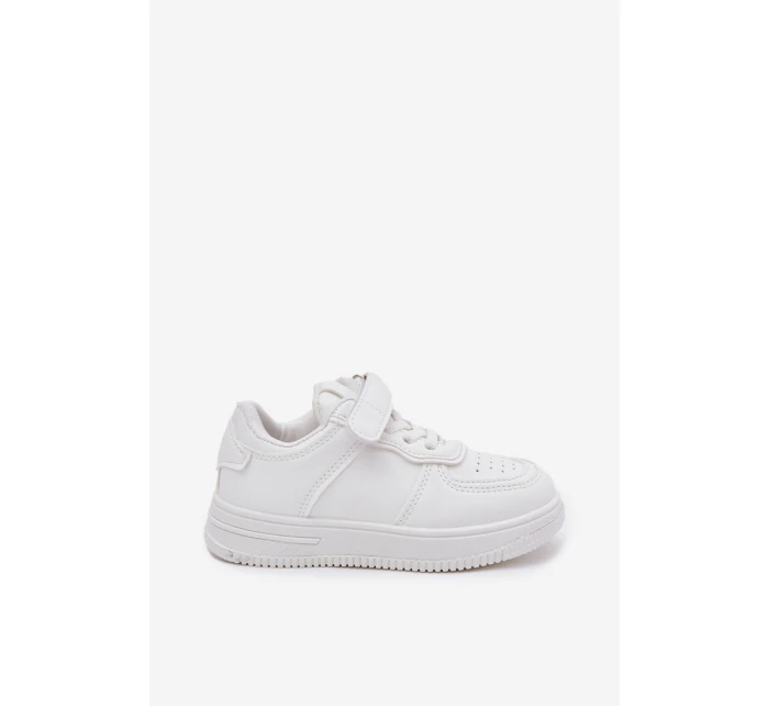 Dětská Sportovní Obuv Z Eko Kůže Bílá model 21700953 - Boto Dětská Sportovní Obuv Z Eko Kůže Bílá model 21700953 - Boto