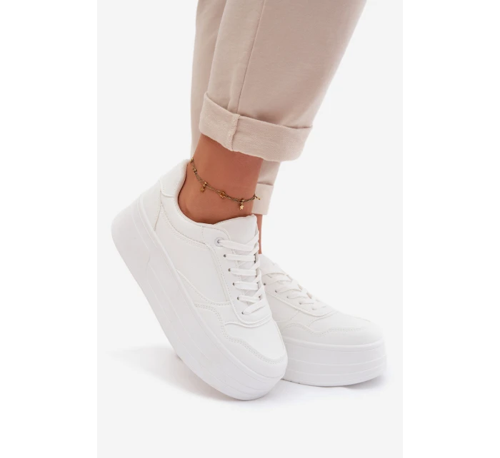 Dámské tenisky na masivní platformě bílé model 21954576 - Boto