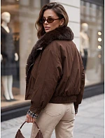 Krótka kurtka damska z brązowa model 22341043 - FashionStreet Krótka kurtka damska z brązowa model 22341043 - FashionStreet