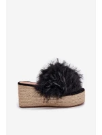 Dámské klapky na klínu s kožíškem a pletením černé Virela Dámské klapky na klínu s kožíškem a pletením černé Virela