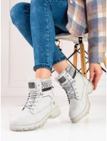 Trendy  kotníčkové boty dámské šedo-stříbrné na plochém podpatku