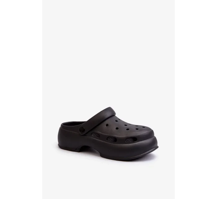 Dámské pěnové pantofle s masivní podrážkou Black model 20448799 - Kesi