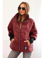 Dámská prošívaná bunda s krátkým střihem a stojáčkem bordová