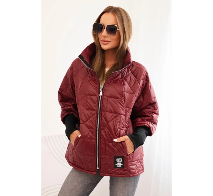 Dámská prošívaná bunda s krátkým střihem a stojáčkem bordová