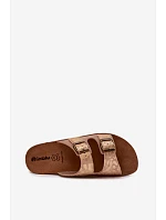 Dámské pantofle Béžové s přezkami model 22094896 - Inblu Dámské pantofle Béžové s přezkami model 22094896 - Inblu