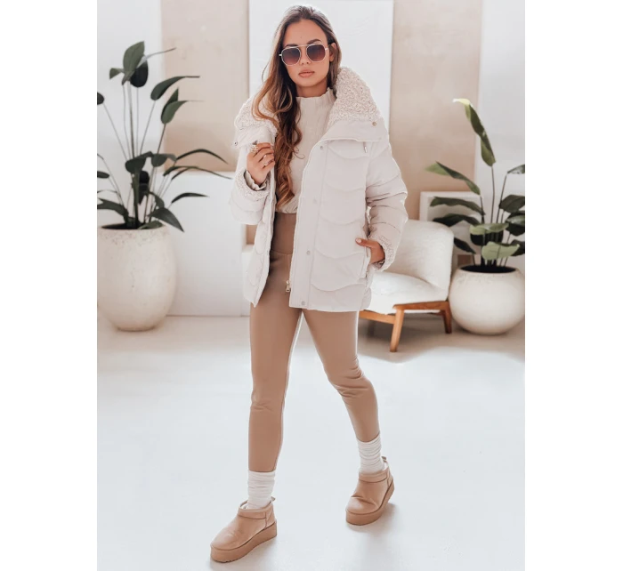 Dámská prošívaná zimní bunda s kapucí bílá Dstreet model 21990458 - FashionStreet