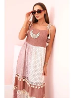 Dámské boho šaty s ramínky s výšivkou a krajkou velbloud