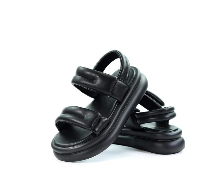 Goe W sandály NN2N4101