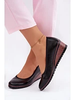 Dámské polobotky na platformě model 22100033 Černé - VINCEZA Dámské polobotky na platformě model 22100033 Černé - VINCEZA