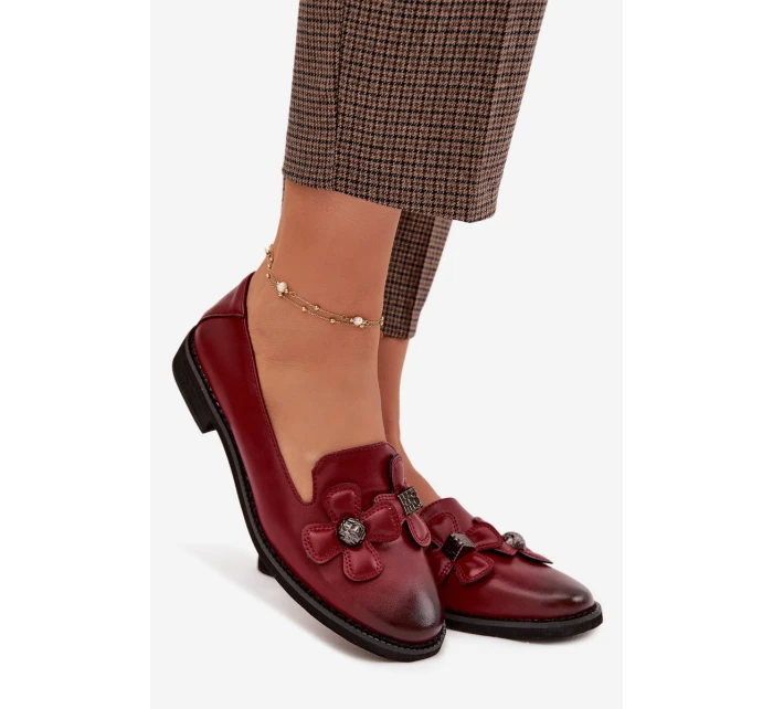 Dámské polobotky na plochém podpatku s ozdobnými květinami Bordó model 22031747 - Boto