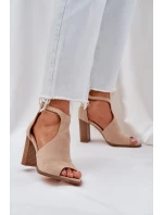 Sandály Na Podpatku Z Eko Semiše Béžové Lanadriena Sandály Na Podpatku Z Eko Semiše Béžové Lanadriena