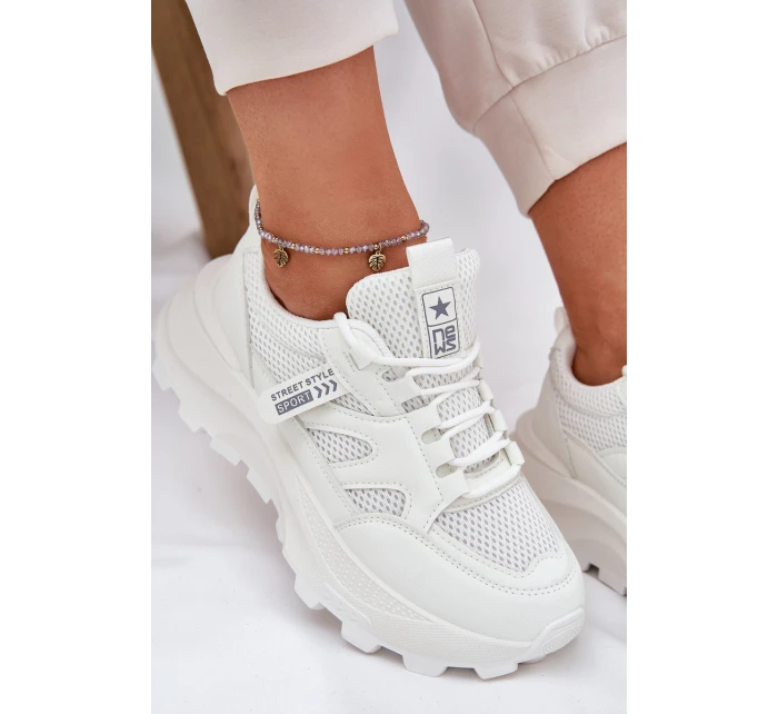 Dámské Sportovní Boty Sneakers Na Tlusté Podešvi Bílé Prononice Dámské Sportovní Boty Sneakers Na Tlusté Podešvi Bílé Prononice