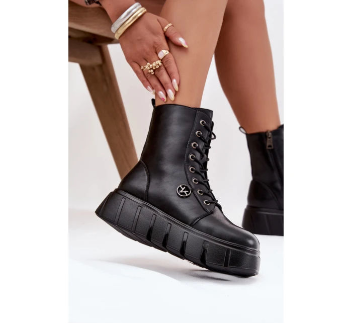 Zamszové Botky Workery Na Masivní Platformě Koturnie Černé Lavica