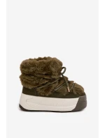 Dámské sněhule na masivní platformě s a kožešinou model 21711522 - Boto Dámské sněhule na masivní platformě s a kožešinou model 21711522 - Boto