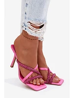 Dámské lodičky na jehlovém podpatku s pásky a kamínky fuchsiové model 22103243 - Boto Dámské lodičky na jehlovém podpatku s pásky a kamínky fuchsiové model 22103243 - Boto