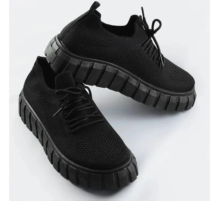 Černé ažurové šněrovací boty (AA37) Černé ažurové šněrovací boty (AA37)