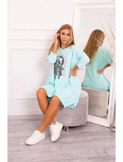 Šaty s potiskem a model 18744339 spodní částí mint - K-Fashion