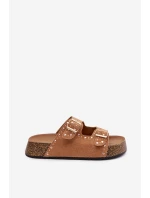 Dámské pantofle se zlatými sponami a cvočky Camel model 21960988 - Boto