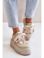 Dámské tenisky na masivní podrážce se zlatou ozdobou model 21672483 Béžové - CheBello