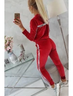 Velurová souprava s ozdobnými model 21752918 červená - K-Fashion Velurová souprava s ozdobnými model 21752918 červená - K-Fashion