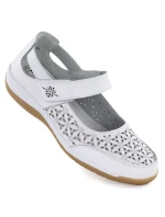 Dámská kožená prolamovaná polobotka na suchý zip bílá Jezzi 9763 Dámská kožená prolamovaná polobotka na suchý zip bílá Jezzi 9763