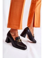 Kožené lodičky s řetízkem model 21592777 Black - Laura Messi