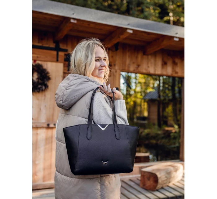 Velká kabelka VUCH Eirene Black Velká kabelka VUCH Eirene Black