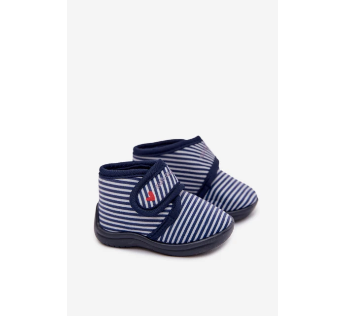 Dětské bačkory na suchý zip s proužky – tmavě modré Lavelle Dětské bačkory na suchý zip s proužky – tmavě modré Lavelle