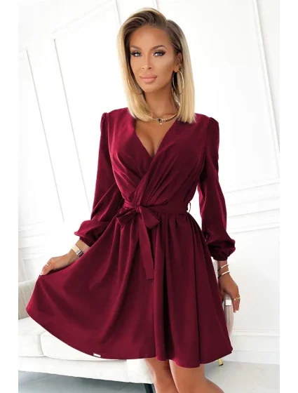 Koktejlové šaty model 175029 Numoco Koktejlové šaty model 175029 Numoco