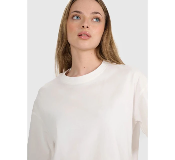 Dámské tričko oversize s potiskem 4F 4FRSS25TTSHF2692-11S Dámské tričko oversize s potiskem 4F 4FRSS25TTSHF2692-11S