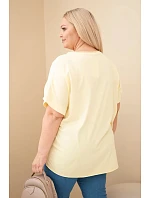 Dámská bavlněná halenka Plus Size s model 22092374 květinami žlutá - K-Fashion