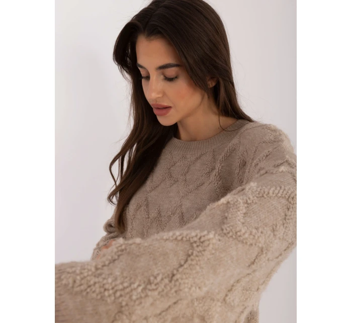 Sweter AT SW model 20470307 beżowy - FPrice Sweter AT SW model 20470307 beżowy - FPrice