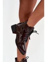 Kožené lakované dámské kotníkové boty na klínu Artiker 57C1119 bordó