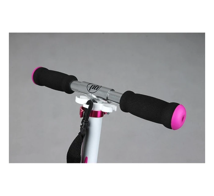 PB lebka 200mm koloběžka 335572 PB lebka 200mm koloběžka 335572