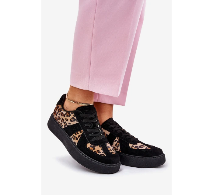 Dámské Tenisky S Vzorem Na Platformě Černé model 21689453 - Boto Dámské Tenisky S Vzorem Na Platformě Černé model 21689453 - Boto