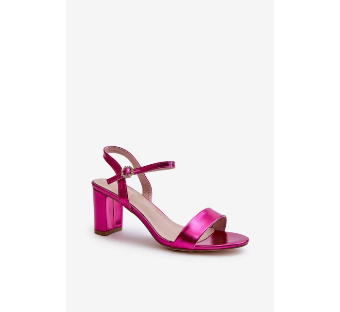 Metalické sandály na podpatku model 21654018 - EVENTO Metalické sandály na podpatku model 21654018 - EVENTO
