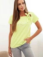 Jaki kolor mam dopisać na końcu zdania? (np. zielony) Po otrzymaniu koloru przetłumaczę nazwę na czeski i dopiszę podany kolor na końcu bez kropki.