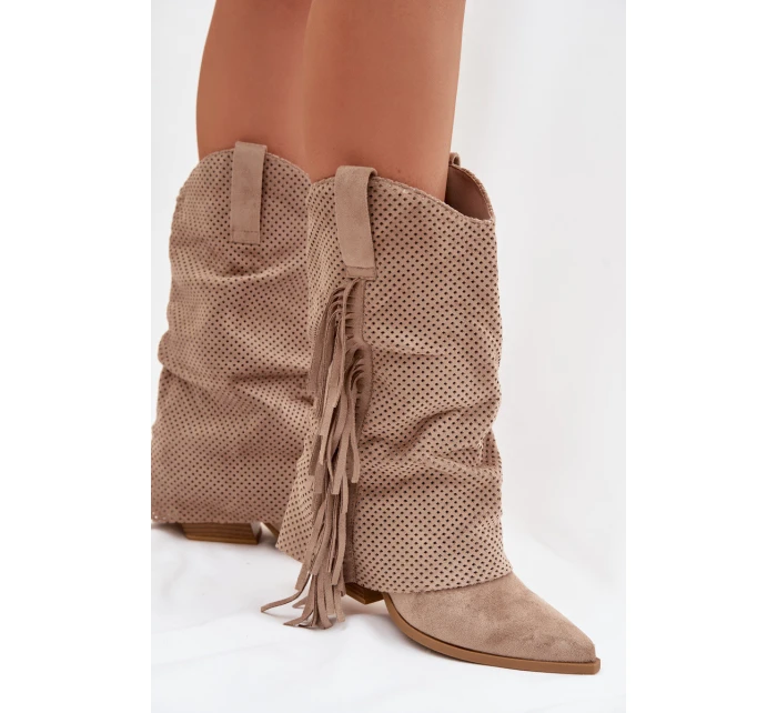 Kovbojky s třásněmi na klínu Béžové Pireya