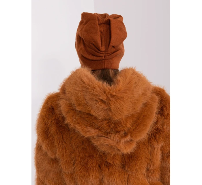 AT CZ 23250 cap.61P světle hnědá AT CZ 23250 cap.61P světle hnědá