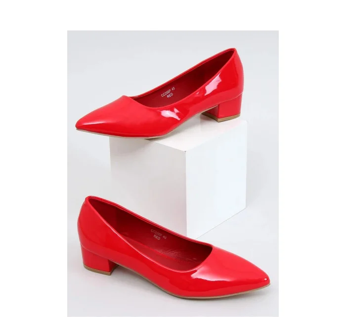 Dámské lodičky na sloupku model 17040672 - Inello Dámské lodičky na sloupku model 17040672 - Inello