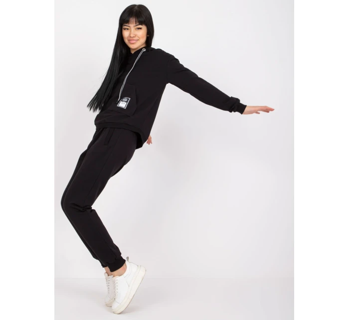 Souprava RV KMPL 7754.11 černá