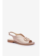 Kožené sandály na plochém podpatku s ozdobou model 21683142 Zlaté - Laura Messi