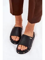 Dámské pantofle na platformě s cvočky Big Star – černé Dámské pantofle na platformě s cvočky Big Star – černé