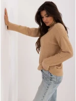 Sweter AT SW camelowy model 20459081 - FPrice Sweter AT SW camelowy model 20459081 - FPrice
