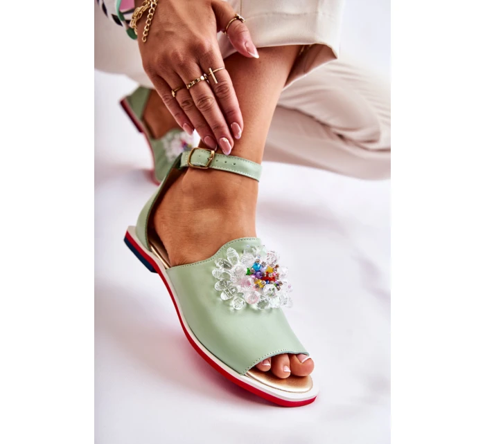 Dámské kožené sandály s zdobením zelená Nevassa Dámské kožené sandály s zdobením zelená Nevassa