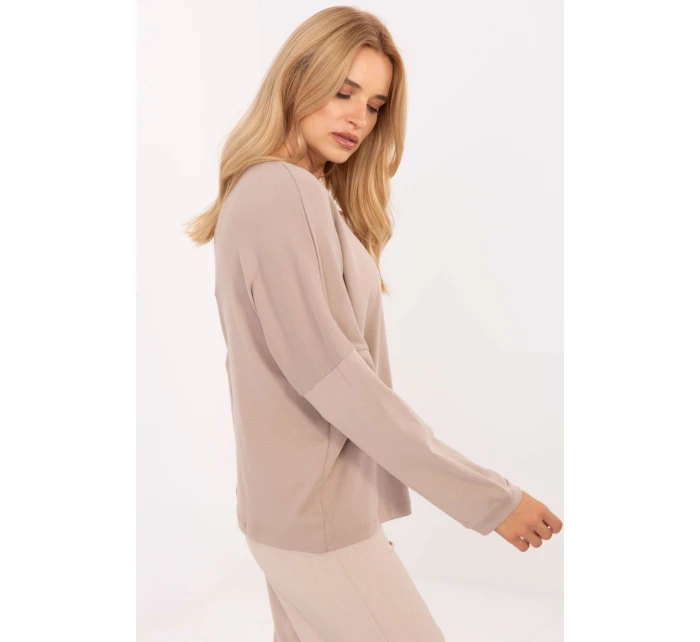 Halenka model 217044 Relevance Halenka model 217044 Relevance