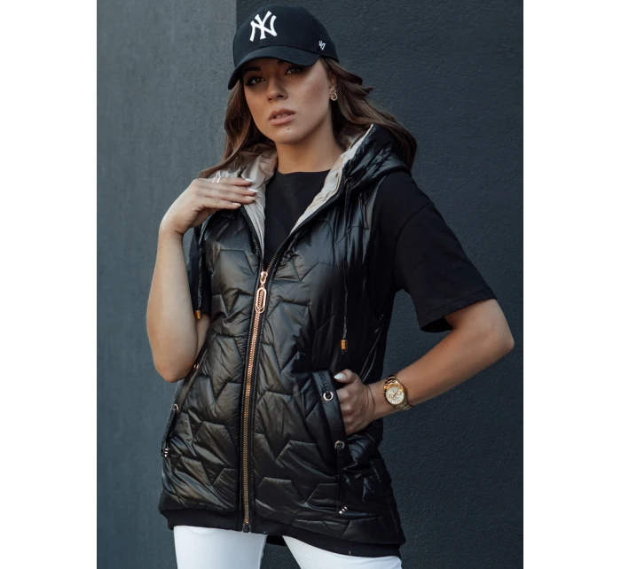 Dámská prošívaná vesta s kapucí GLITZY černá FashionStreet TY4447