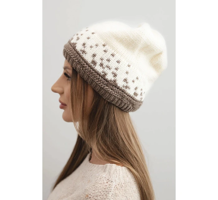 Dámská zimní čepice z vlny s krystaly model 21750450 grafitová - K-Fashion Dámská zimní čepice z vlny s krystaly model 21750450 grafitová - K-Fashion